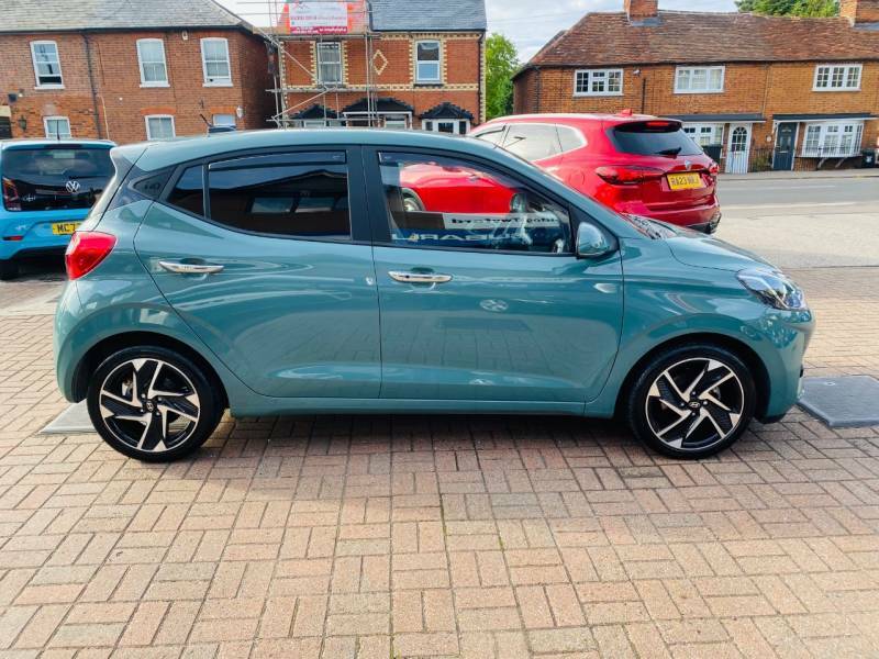 Hyundai I10 1.2 79 Premium Nav Green #5
