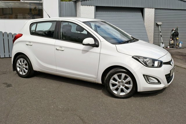 Hyundai I20 1.2 Style Hatchback Euro 5 85 B White