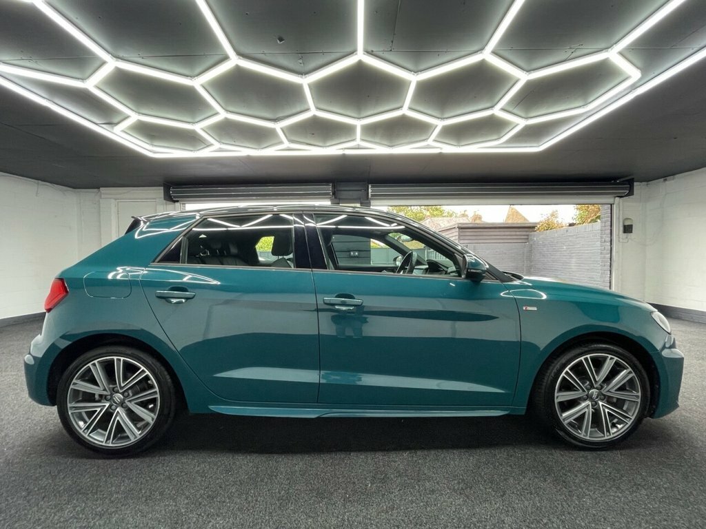 Audi A1 1L S Line AX19MWZ Green #3