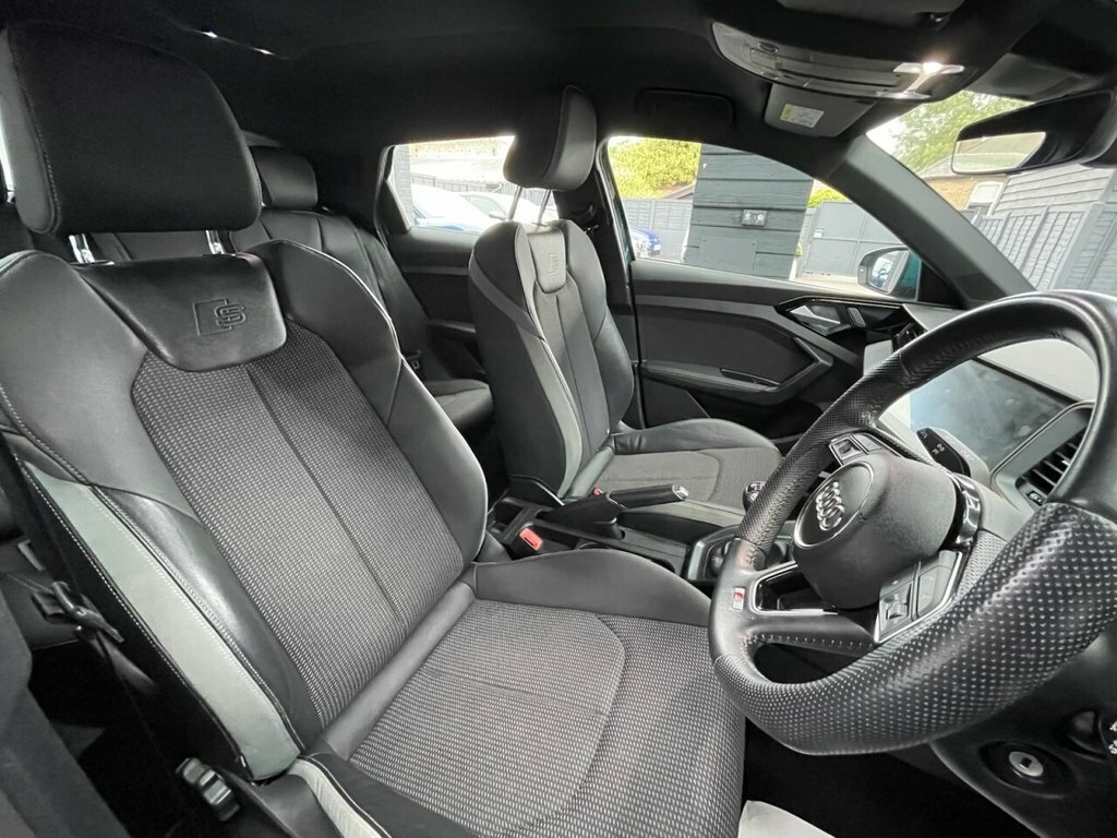 Audi A1 1L S Line AX19MWZ Green #4
