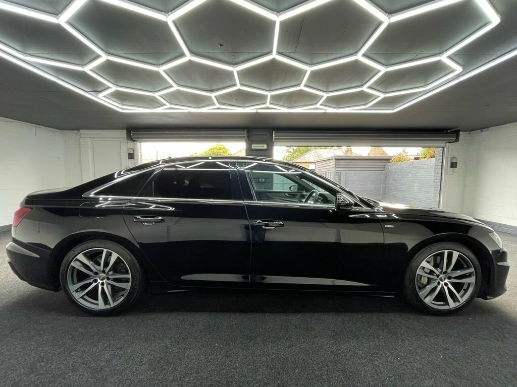 Audi A6 Saloon 3L S Line Black #3