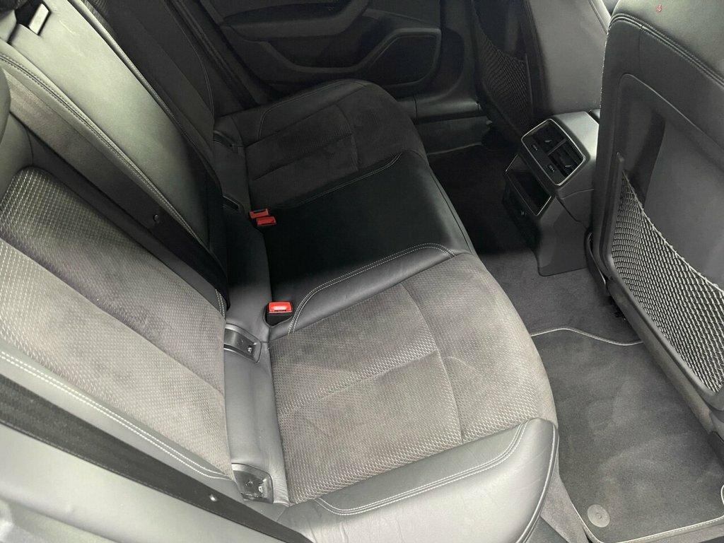 Audi A6 Saloon S Line Grey #33