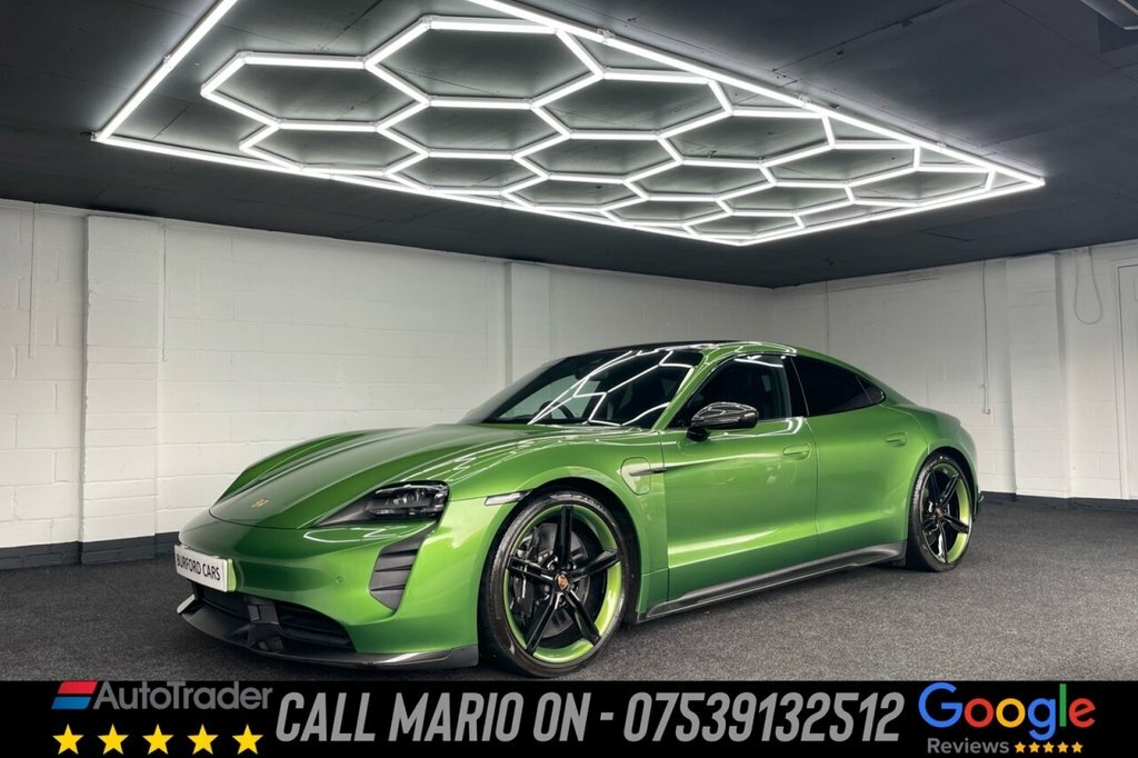Porsche Taycan Saloon Green #2