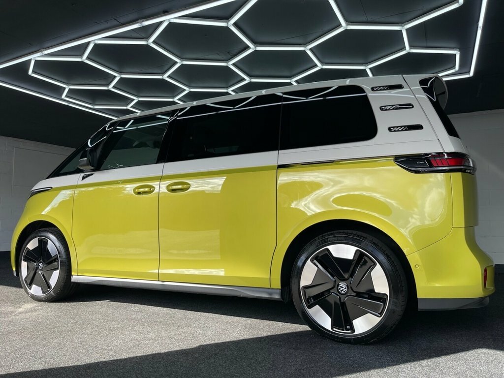 Volkswagen ID.Buzz Mpv White #6