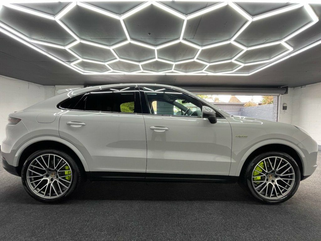 Porsche Cayenne 3L Platinum Edition Grey #3