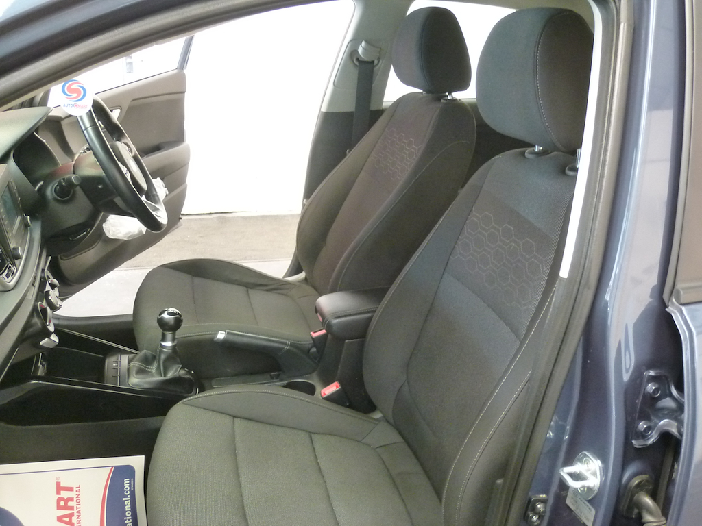 Kia RIO Kia Rio 1.25 2 White #16