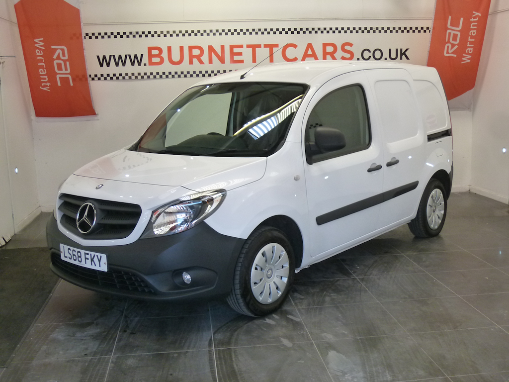 Mercedes-Benz CITAN 109 Cdi Blueefficiency White