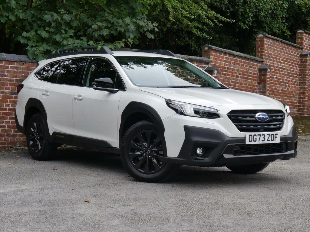 Subaru Outback Subaru Outback 2.5I Field Lineartronic 4Wd Estate White