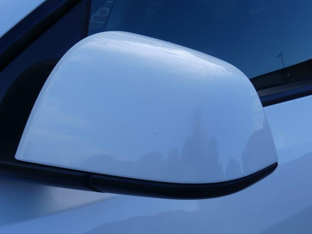 Tesla Model Y Tesla Model Y 2323 Rwd White #4