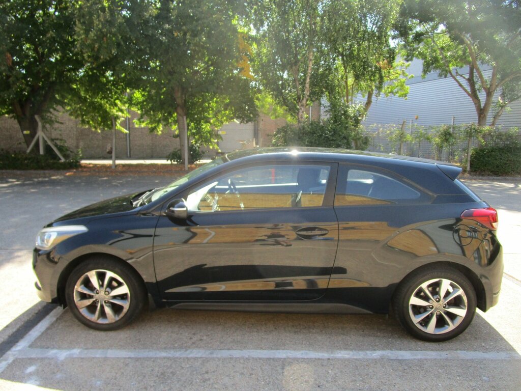 Hyundai I20 Hatchback Blue #8