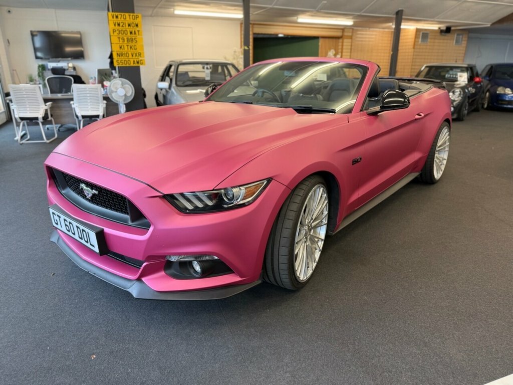 Ford Mustang Convertible White #6