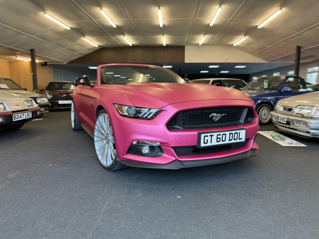 Ford Mustang Convertible White #3