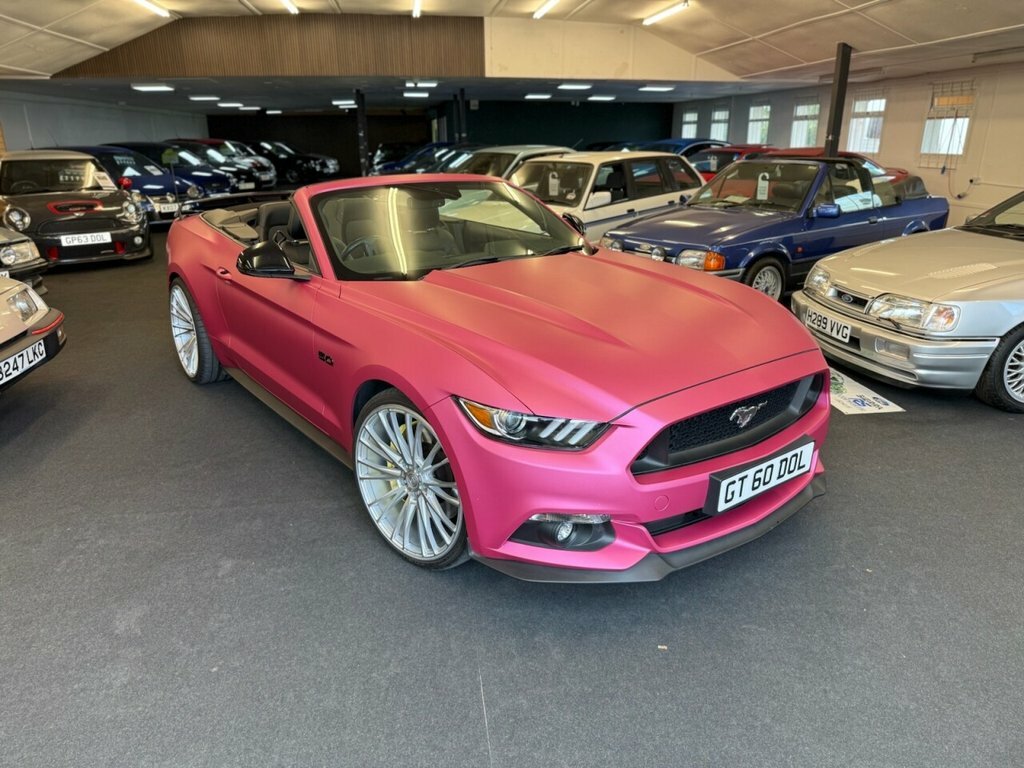 Ford Mustang Convertible White #2