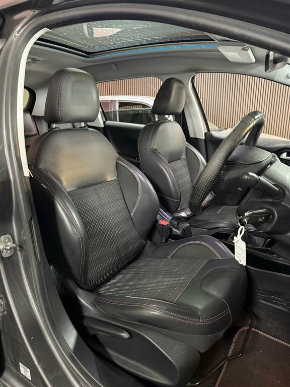 Peugeot 2008 1.2L Gt Line Grey #6