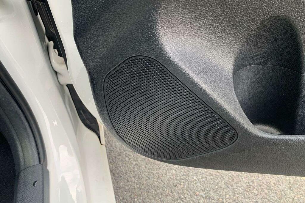 Kia Picanto 1.0 X-line S Black #23