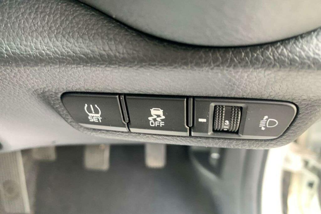 Kia Picanto 1.0 X-line S Black #34