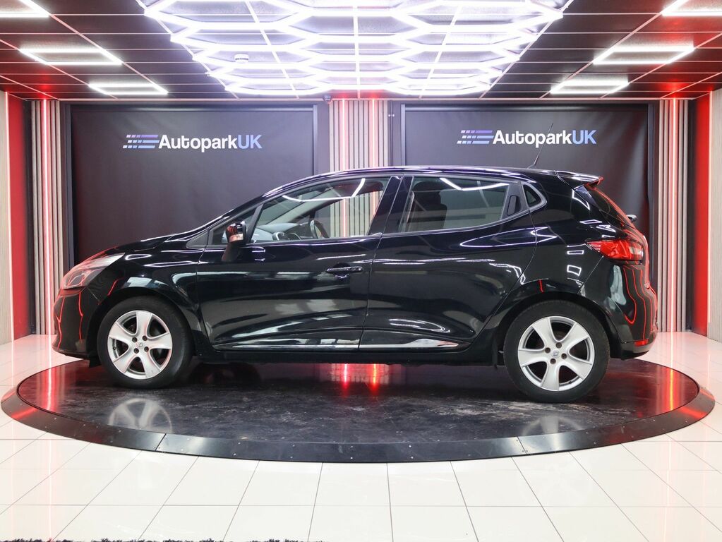 Renault Clio 2016 1.2 16V Dynamique Nav Hatchback Ma SD16WKN Black #6