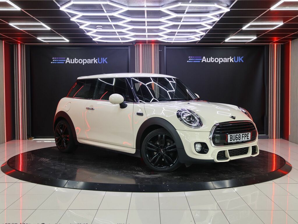 Mini Hatch 2019 1.5 Cooper Sport Hatchback White