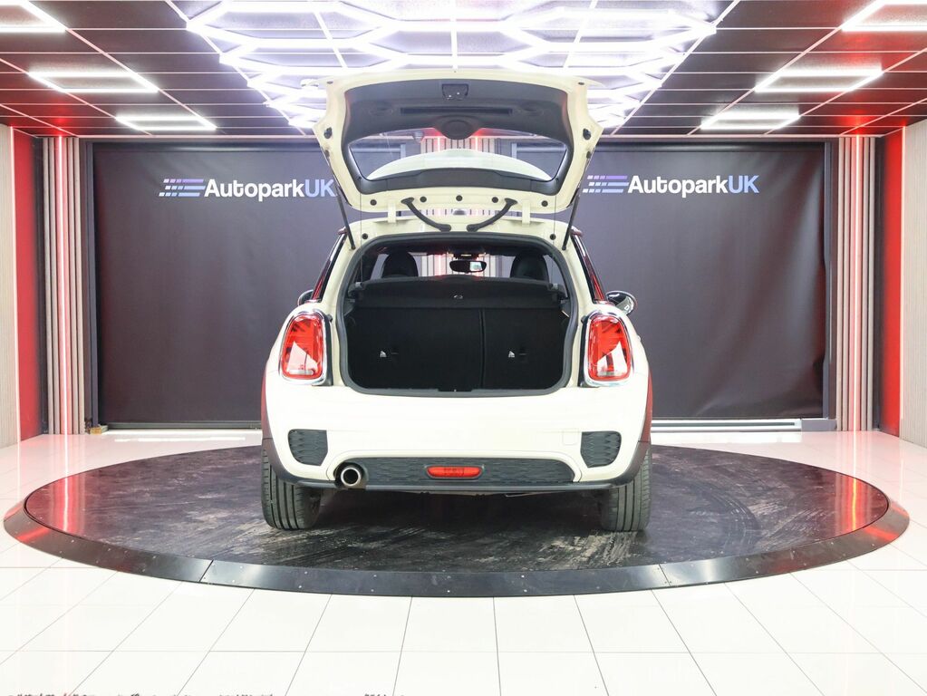 Mini Hatch 2019 1.5 Cooper Sport Hatchback White #5