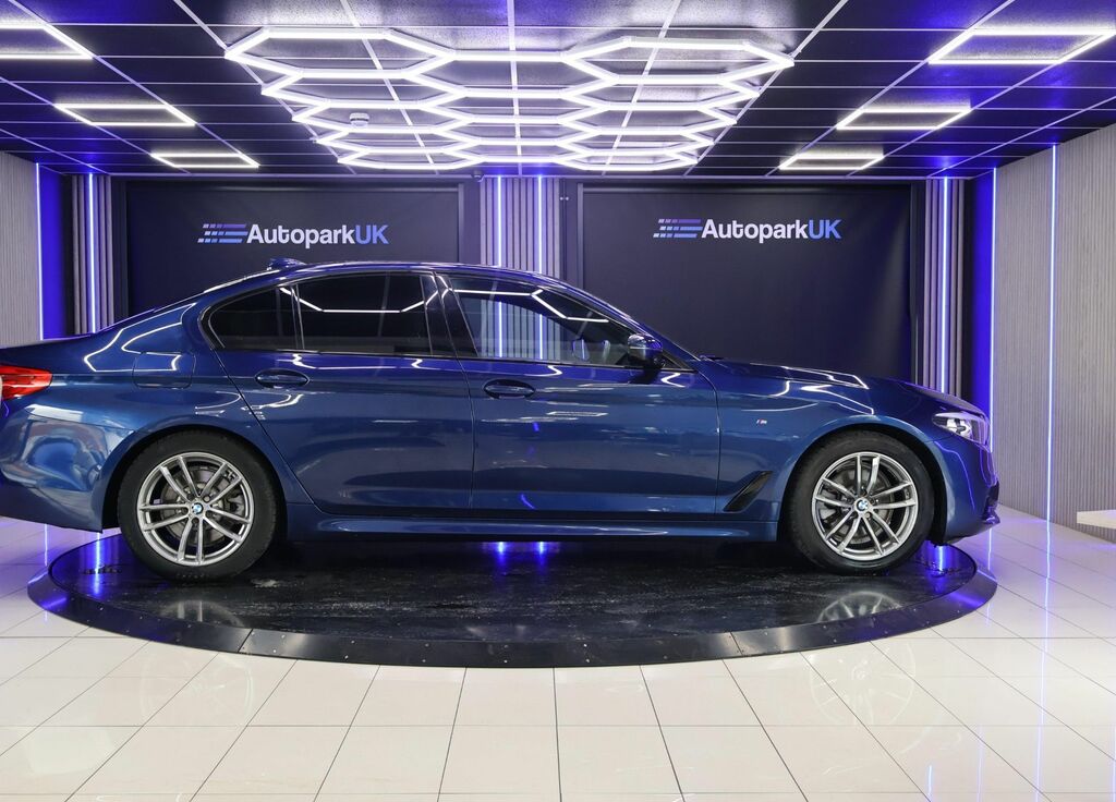 BMW 5 Series 2019 2.0 520D M Sport Saloon Euro Blue #2