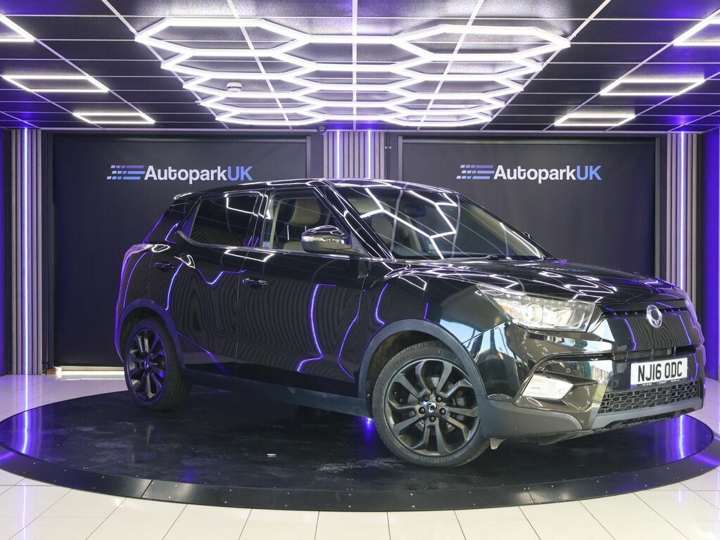 SsangYong Tivoli 2016 1.6 E-xdi Elx Suv Euro 6 115 Black