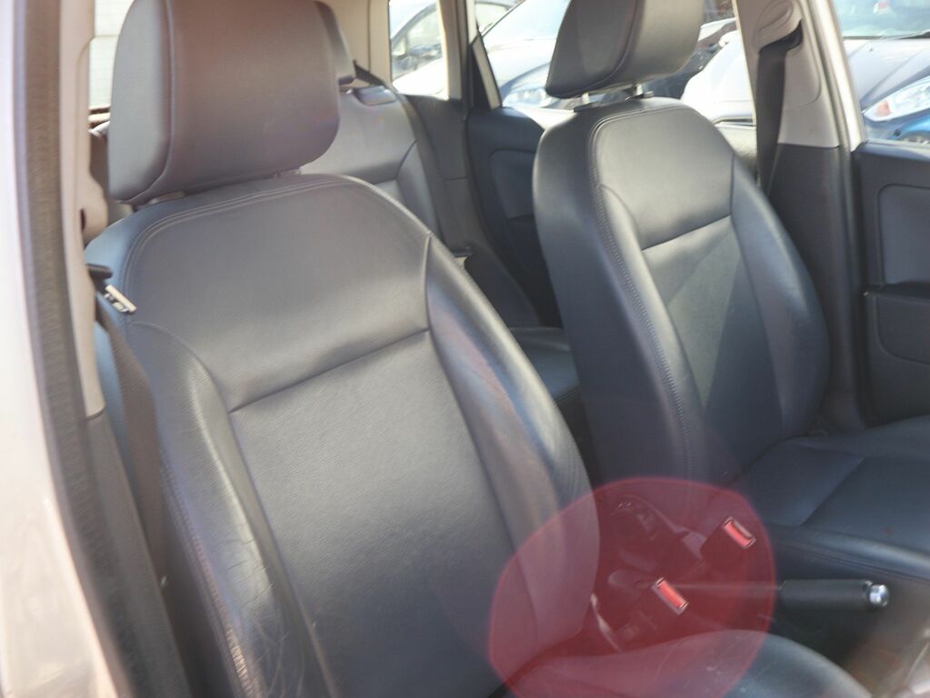 Ford Fiesta 1.25 Zetec Silver #24