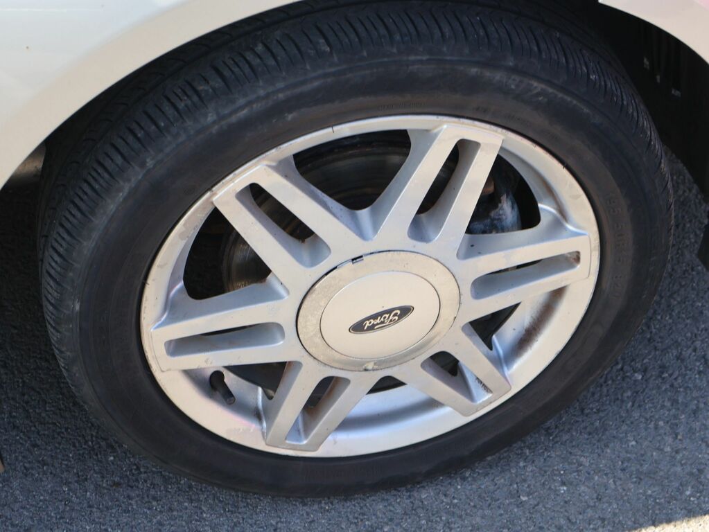 Ford Fiesta 1.25 Zetec Silver #12