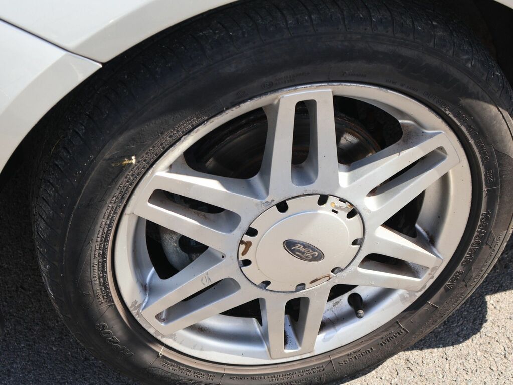 Ford Fiesta 1.25 Zetec Silver #14