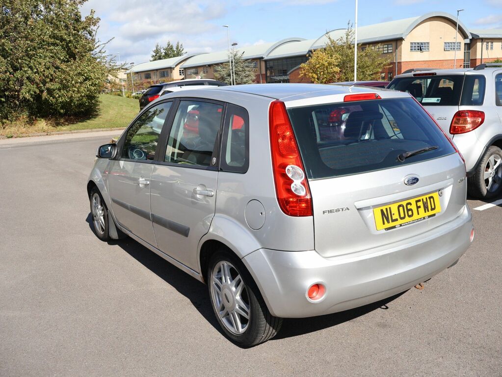 Ford Fiesta 1.25 Zetec Silver #5