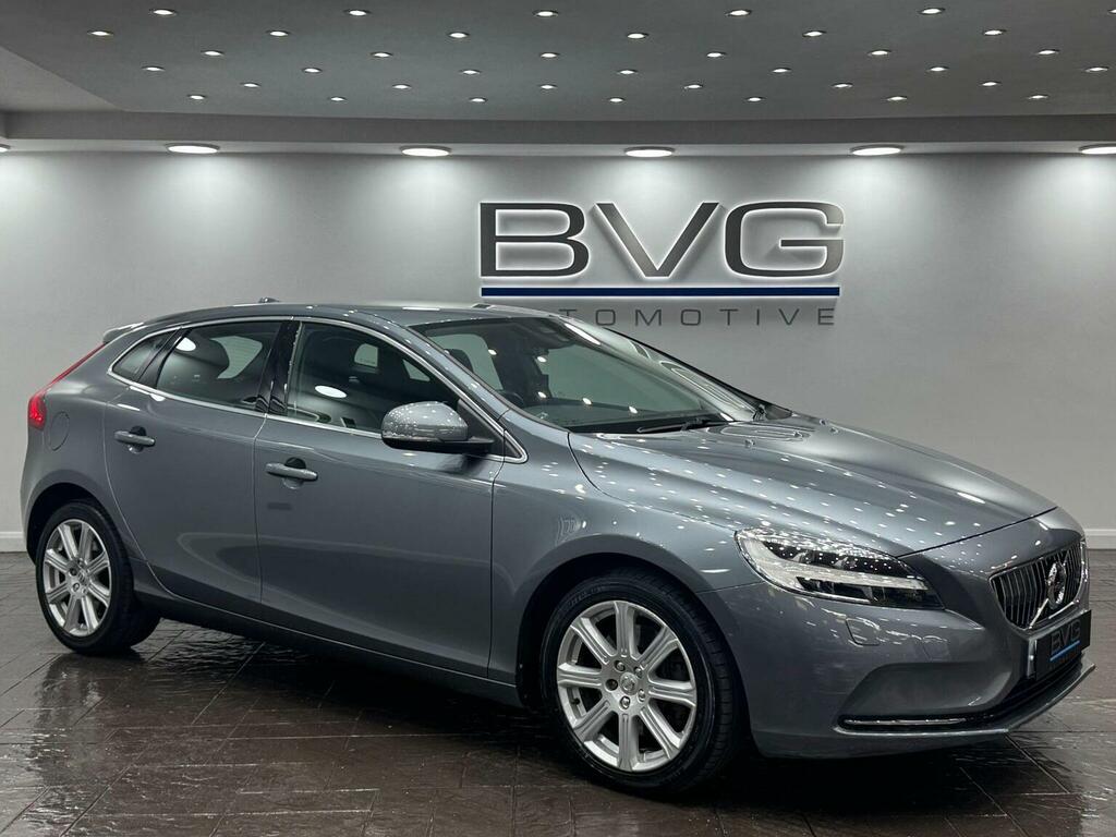 Volvo V40 Hatchback 1.5 T2 Inscription Euro 6 Ss Grey