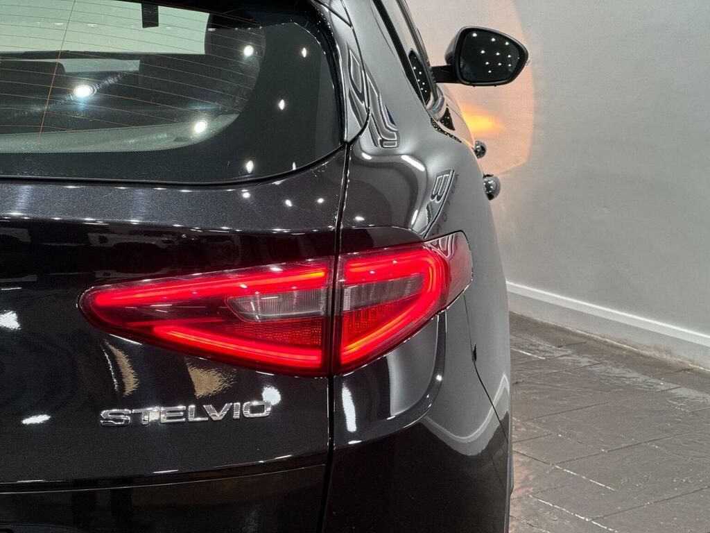 Alfa Romeo Stelvio Suv 2.0T Super Q4 Awd Euro 6 Ss 2019 Black #4