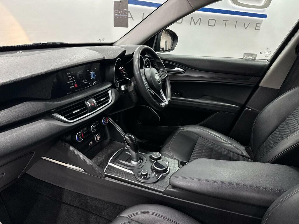 Alfa Romeo Stelvio Td Speciale Grey #25