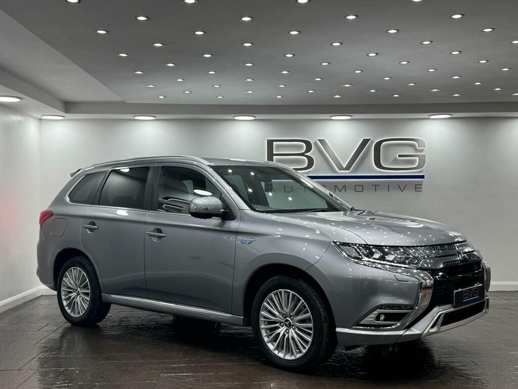 Mitsubishi Outlander 2.4H Twinmotor 13.8Kwh 4H Cvt 4Wd Euro 6 Ss Grey