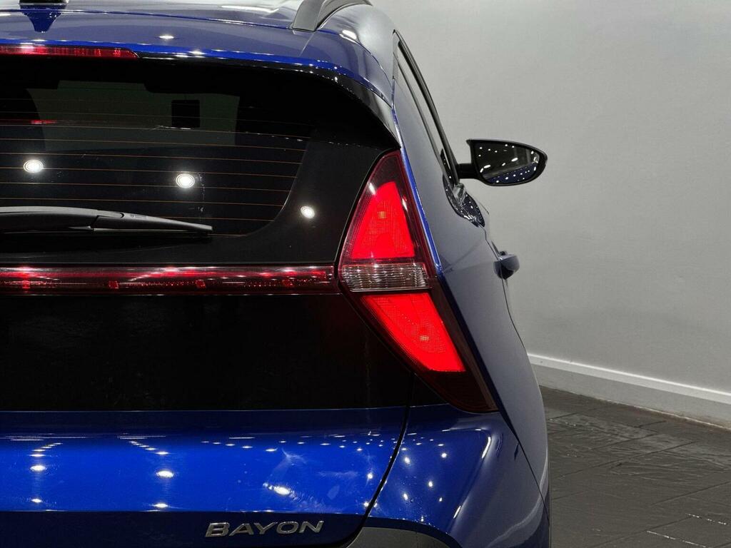 Hyundai Bayon Hatchback Red #18