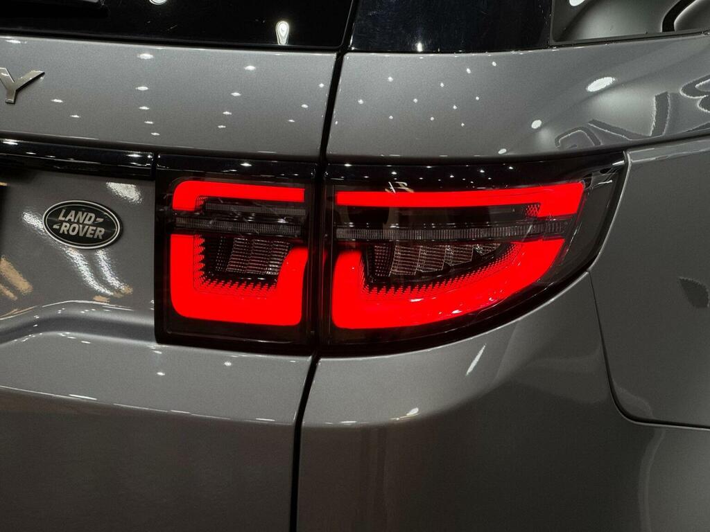 Land Rover Discovery Sport R-dynamic S Plus White #16