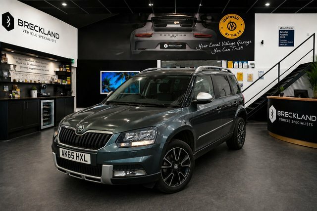 Skoda Yeti 2.0 Tdi Se Business Outdoor 4Wd Grey #3