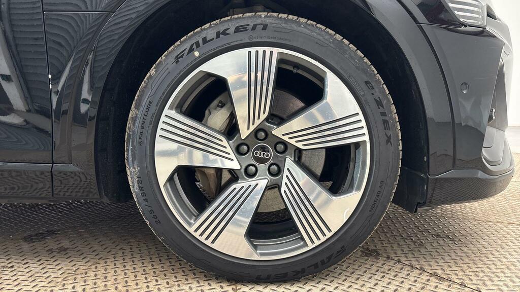Audi E-tron 55 S Line Sportback Quattro 95Kwh 11Kw C Black #4