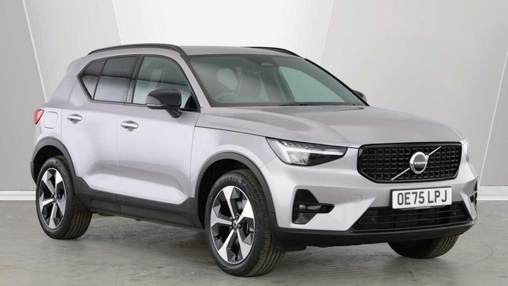 Volvo XC40 2.0 B4 Mhev Plus Dark Suv Hybrid Dct Au Silver