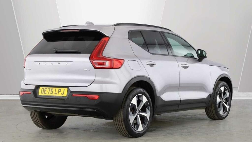 Volvo XC40 2.0 B4 Mhev Plus Dark Suv Hybrid Dct Au Silver #3