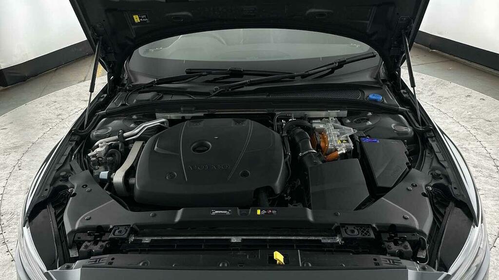 Volvo V60 Plus Black #15