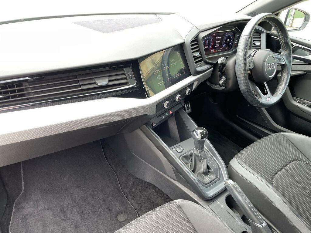 Audi A1 S Line 25 Tfsi 95 Ps S Tronic GY70YNN White #2