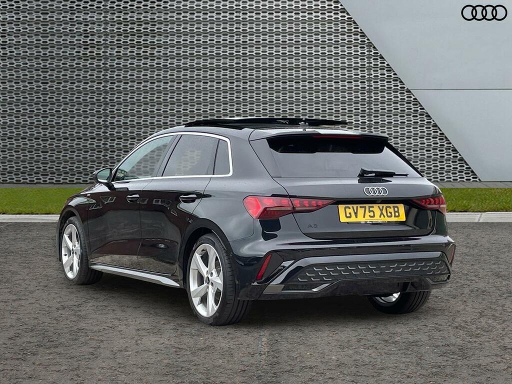 Audi A3 S Line Tfsi 150 Ps S Tronic GV75XGB Black #3