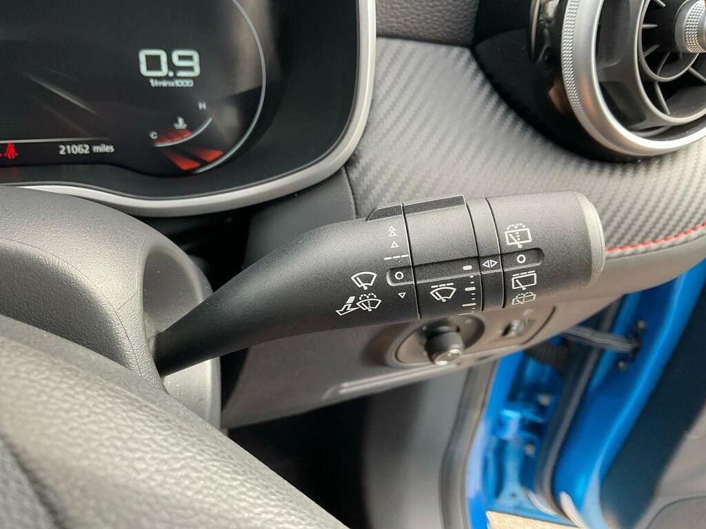 MG ZS 1.5 Vti-tech Excite Silver #32