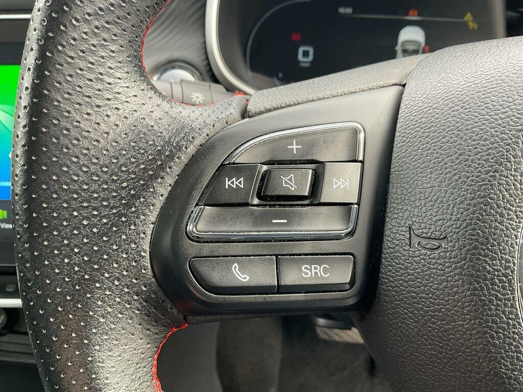MG ZS 1.5 Vti-tech Excite Silver #29