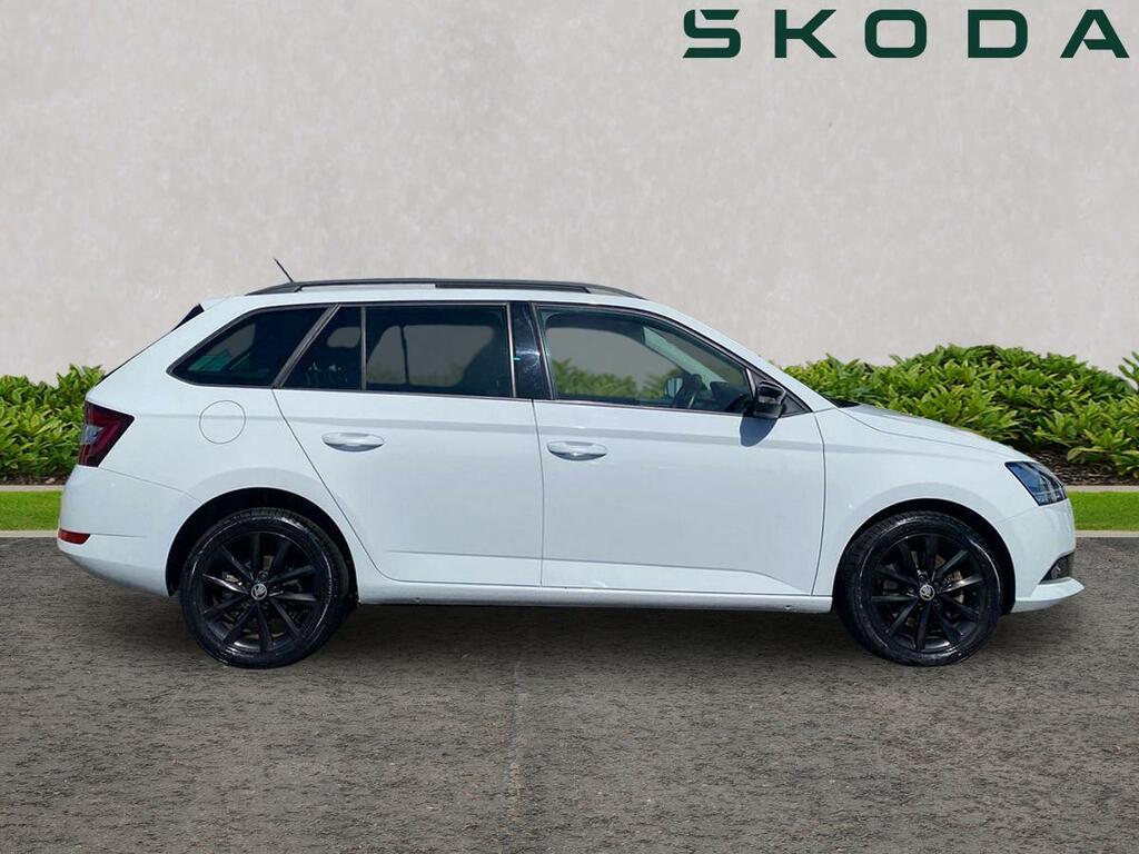 Skoda Fabia 1.0 Tsi Black Edition Dsg White #5