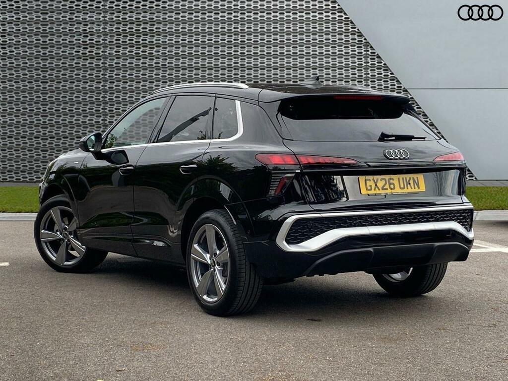 Audi Q3 Suv S Line Tfsi 150 Ps S Tronic Black #3