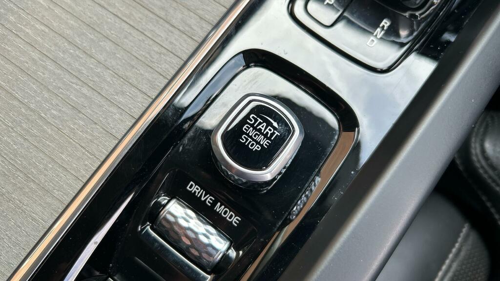 Volvo V60 R Design Plus Grey #26