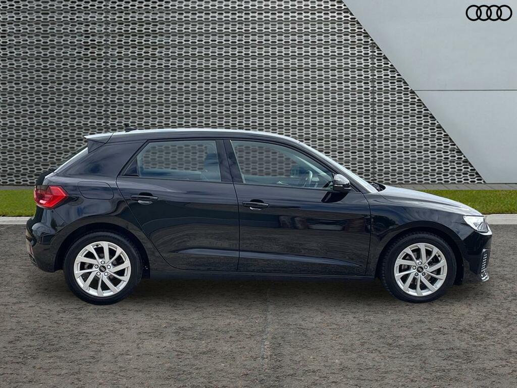 Audi A1 Sport 30 Tfsi 110 Ps 6-Speed GX24YFJ Black #4
