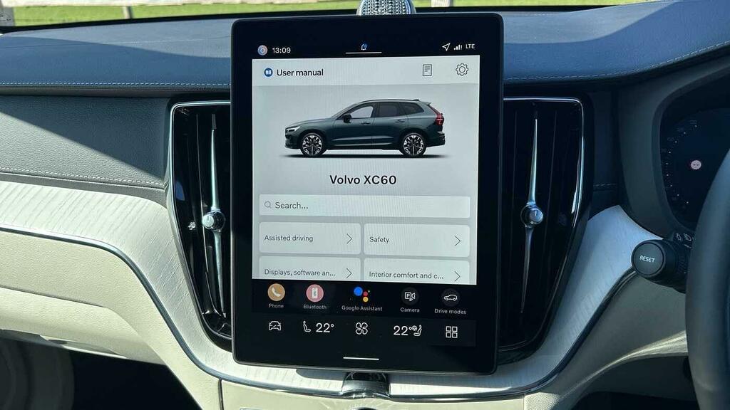 Volvo XC60 Ultra Black #44