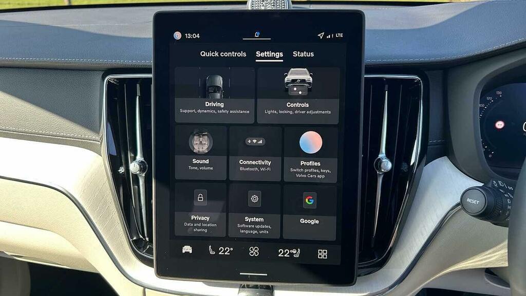 Volvo XC60 Ultra Black #15
